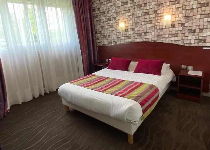 Logis Hôtel Fontaine